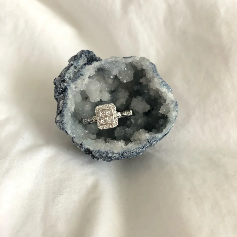 Diamond Engagement Ring - Picture 5 of 5